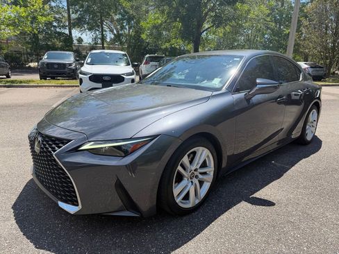 Used 2024 Lexus IS 300 w/ Comfort Package RWD image 3
