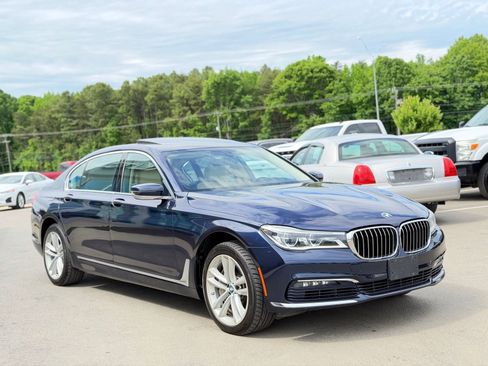 Used 2016 BMW 750i xDrive AWD/4WD image 5