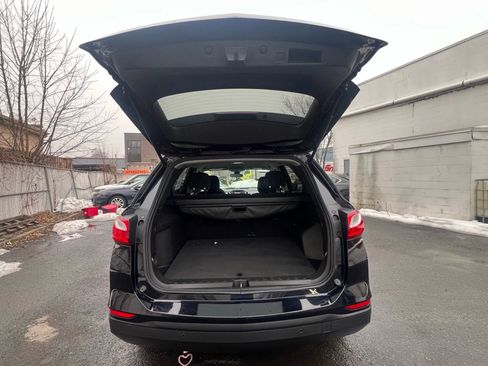 Used 2020 Chevrolet Equinox LS AWD/4WD image 9