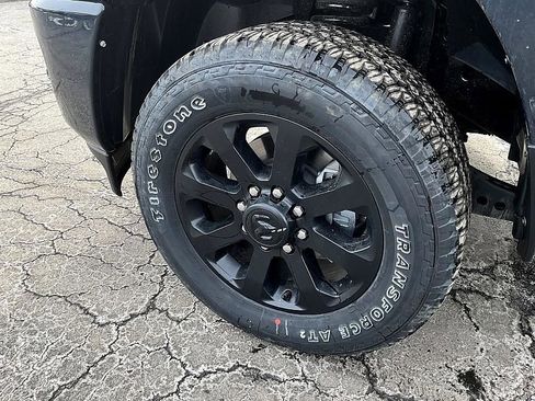 New 2026 RAM 2500 Laramie AWD/4WD image 11