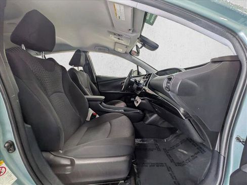 Used 2018 Toyota Prius One w/ Carpet Mat Package image 19