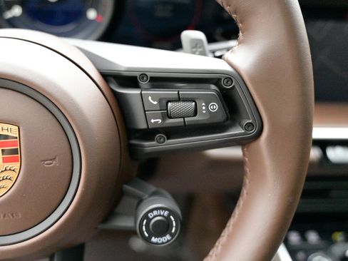 Used 2020 Porsche 911 Carrera 4S image 28