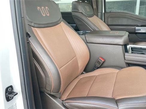 Used 2024 Ford F450 King Ranch w/ Chrome Package image 25