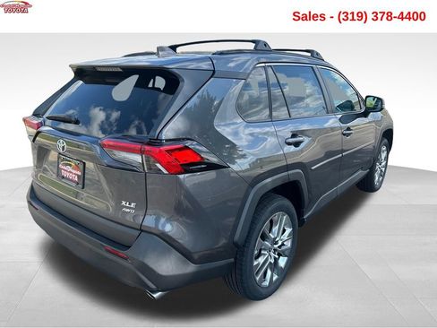 Used 2023 Toyota RAV4 XLE Premium AWD/4WD image 5