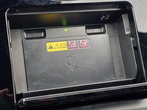 Used 2024 Toyota bZ4X XLE w/ Weather Package image 11