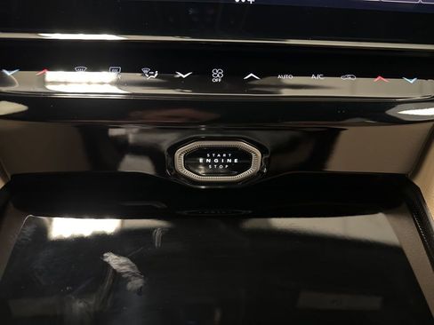 New 2026 Jeep Grand Cherokee L Limited image 37