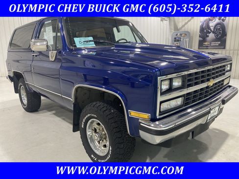Used 1989 Chevrolet Blazer 4WD image 1
