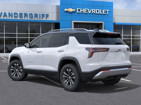 New 2026 Chevrolet Equinox LT w/ Convenience Package II image 3