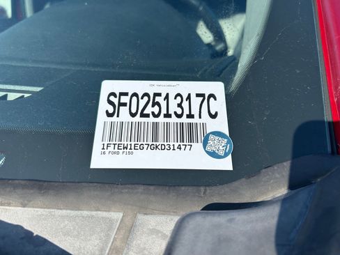 Used 2016 Ford F150 Lariat w/ Equipment Group 501A Mid image 34