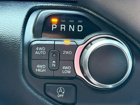 Used 2020 RAM 1500 Big Horn AWD/4WD image 27