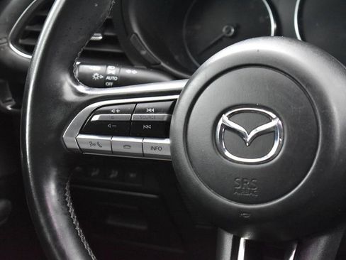 Used 2019 MAZDA MAZDA3 Sedan w/ Preferred Package image 18