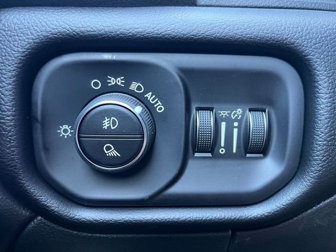 New 2026 RAM 2500 Laramie w/ Night Edition image 25