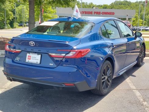 Certified 2025 Toyota Camry SE w/ Convenience Package AWD/4WD image 10