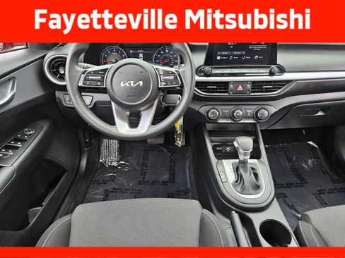 Used 2024 Kia Forte LXS FWD image 11