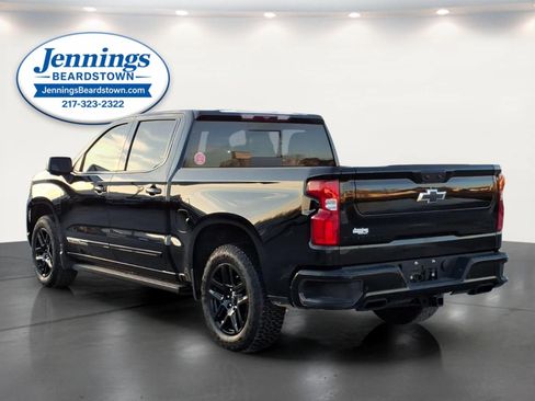 Used 2024 Chevrolet Silverado 1500 High Country w/ Midnight Edition AWD/4WD image 3