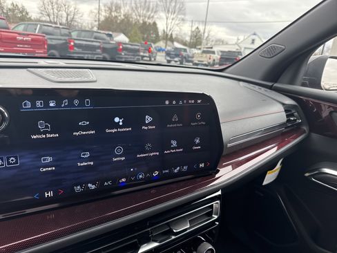 New 2026 Chevrolet Traverse RS image 24