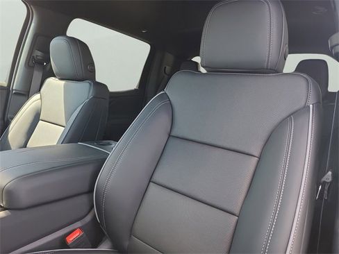 New 2026 Chevrolet Silverado EV LT w/ Plus Package image 18