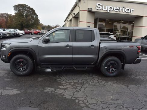 New 2026 Nissan Frontier PRO-4X w/ Pro-4x Convenience Package image 9