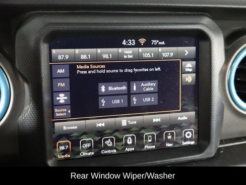 Used 2023 Jeep Wrangler Unlimited Rubicon 4xe w/ Cold Weather Group AWD/4WD image 29
