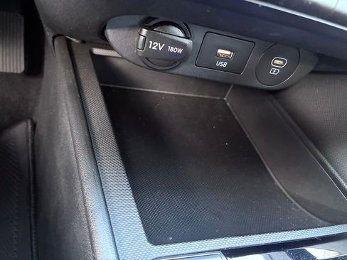 Used 2024 Hyundai Elantra SE image 31