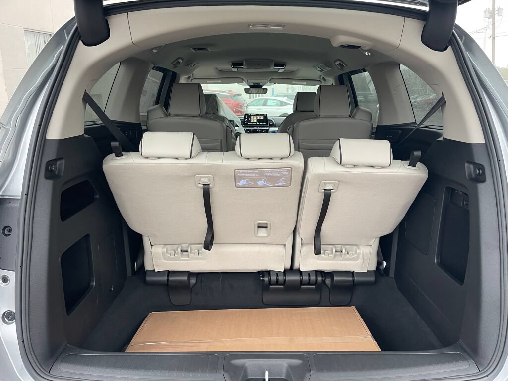 New 2027 Honda Odyssey Touring image 20
