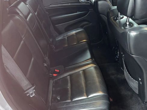 Used 2017 Jeep Grand Cherokee Limited w/ Trailer Tow Group IV image 19