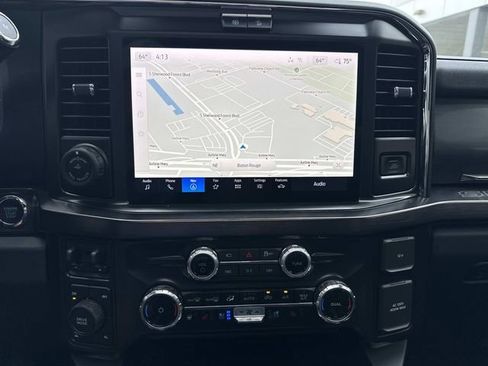 New 2026 Ford F250 Lariat w/ Black Appearance Package image 24