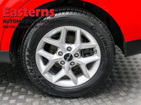 Used 2024 Kia Soul LX w/ Option Group 015 image 8