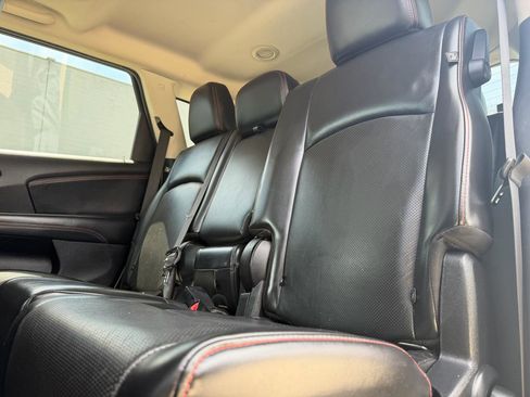 Used 2018 Dodge Journey GT w/ Nav & Sun Group image 10