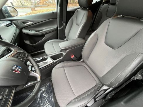 Used 2025 Buick Encore GX Preferred image 30