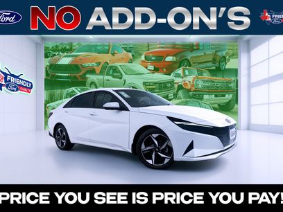 Used 2023 Hyundai Elantra SEL w/ Convenience Package