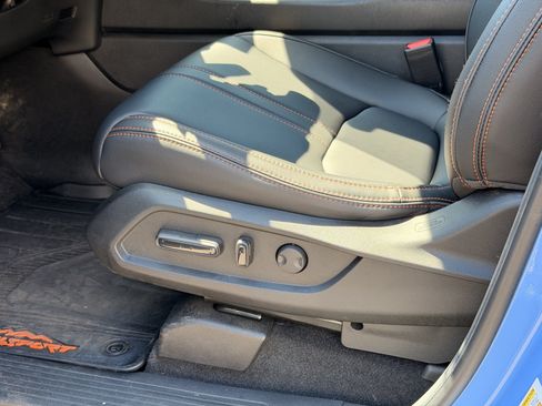 Used 2025 Honda Pilot TrailSport image 15