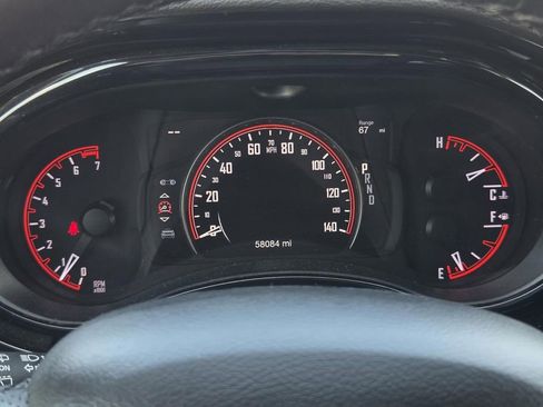 Used 2024 Dodge Durango GT RWD image 23