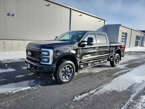 Used 2024 Ford F350 Lariat w/ Sport Appearance Package image 1