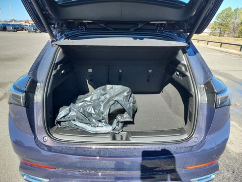 New 2026 Buick Envision Avenir image 9