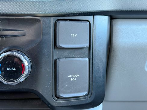 Certified 2024 Ford F350 Limited image 29