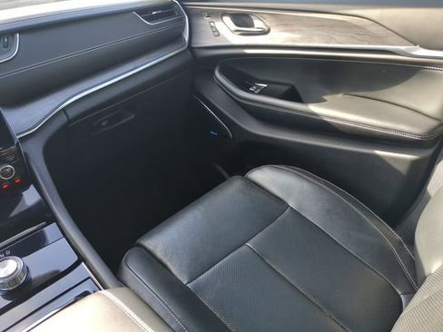 Used 2021 Jeep Grand Cherokee L Overland w/ Luxury Tech Group IV image 19