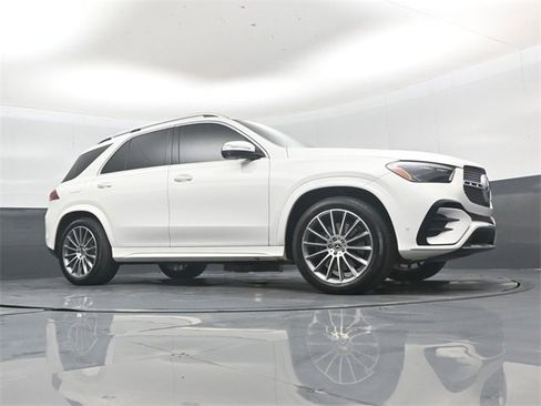 Used 2024 Mercedes-Benz GLE 350 4MATIC image 38
