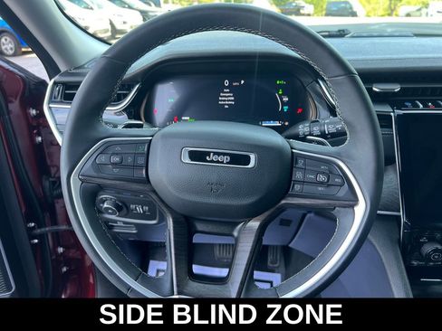 Used 2024 Jeep Grand Cherokee Limited 4xe AWD/4WD image 18
