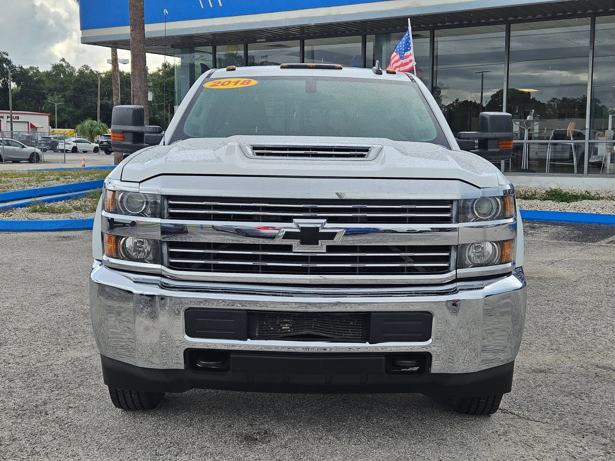 Used 2018 Chevrolet Silverado 3500 W/T w/ WT Convenience Package AWD/4WD image 3