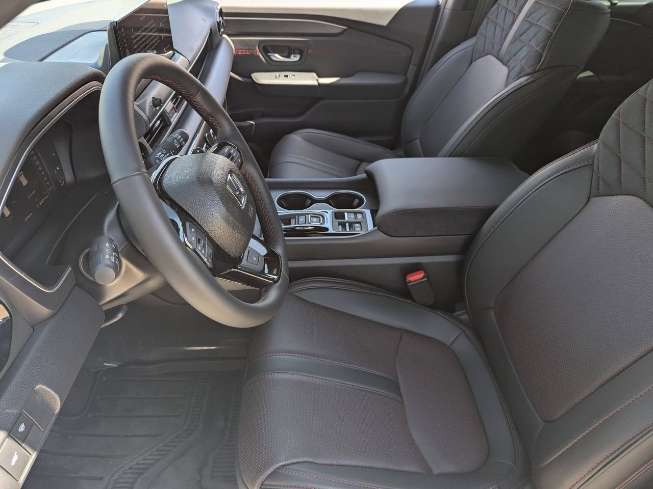 New 2026 Honda Pilot Black Edition image 11