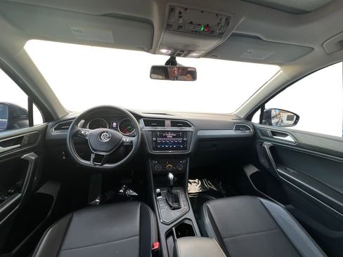 Used 2021 Volkswagen Tiguan SE image 23