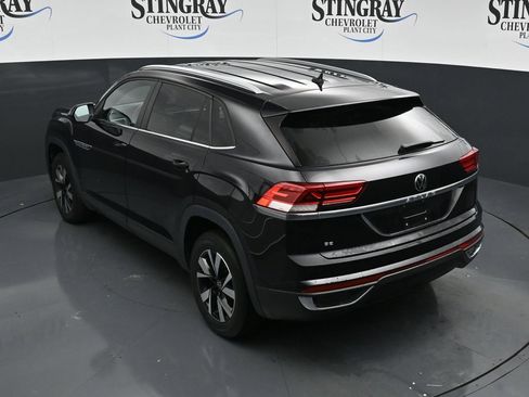 Used 2021 Volkswagen Atlas Cross Sport SE FWD image 22