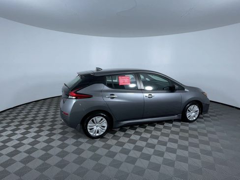 Certified 2025 Nissan Leaf S FWD image 9