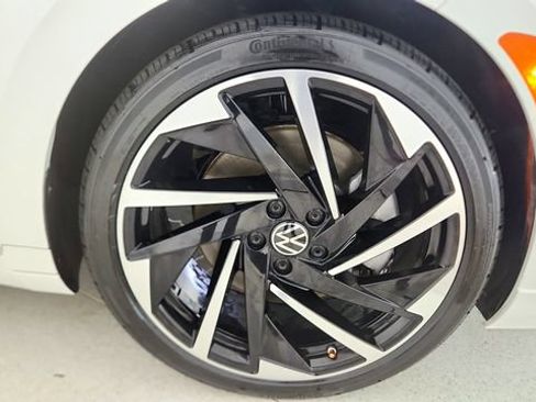 Used 2023 Volkswagen Arteon SEL Premium AWD/4WD image 79