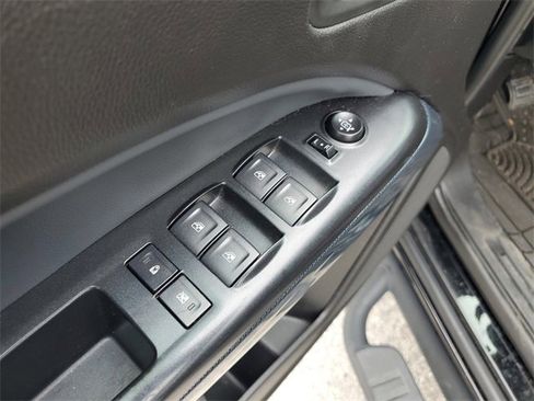 Used 2019 Chevrolet Colorado Z71 image 17