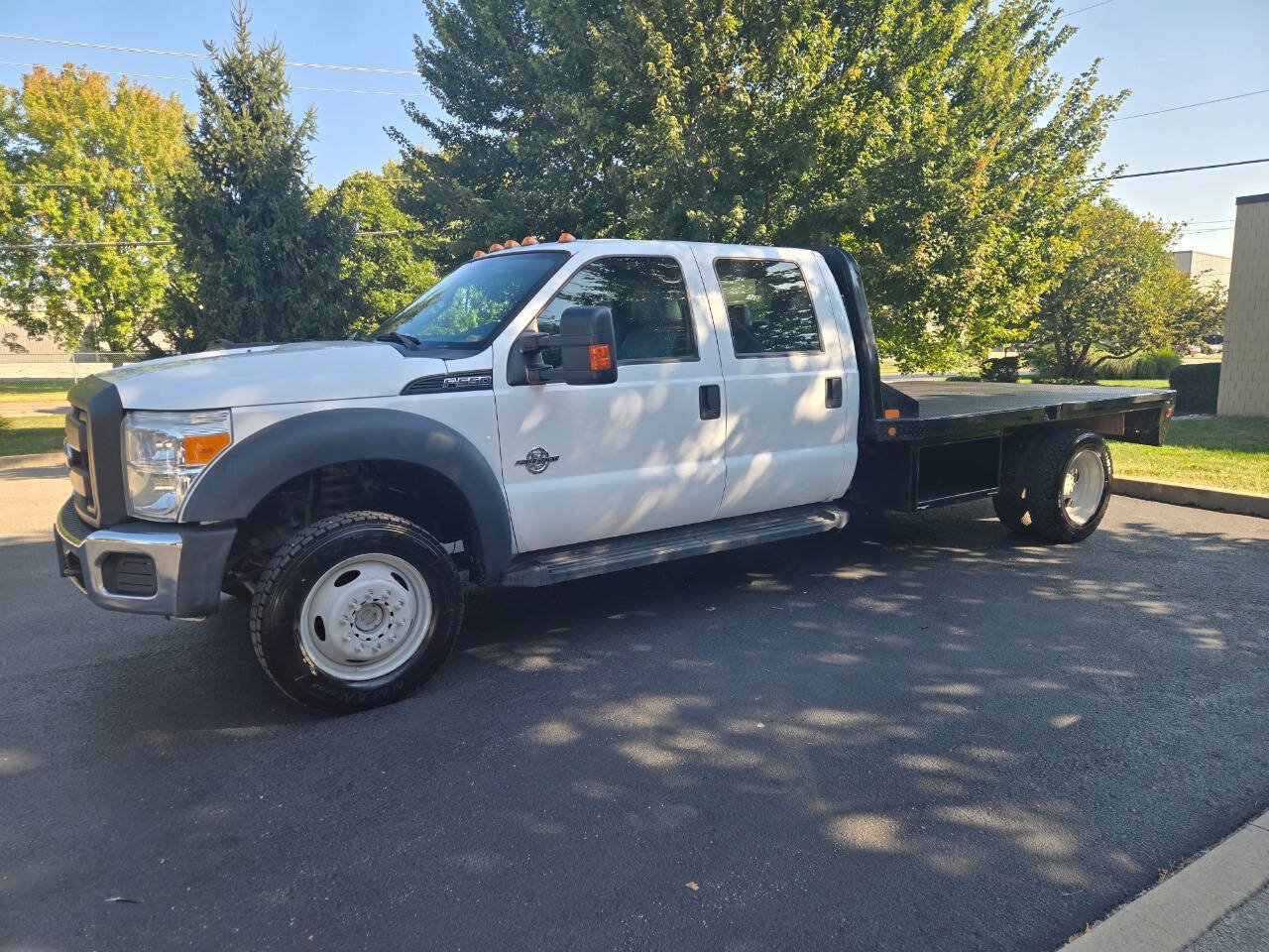 Used 2016 Ford F550 4x4 Crew Cab Super Duty image 11