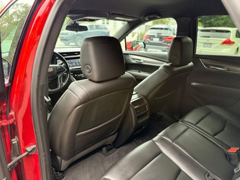 Used 2022 Cadillac XT5 Luxury AWD/4WD image 34