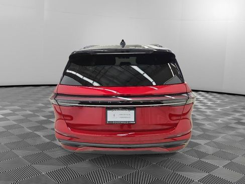 New 2026 Lincoln Nautilus Reserve w/ Jet Appearance Package image 5