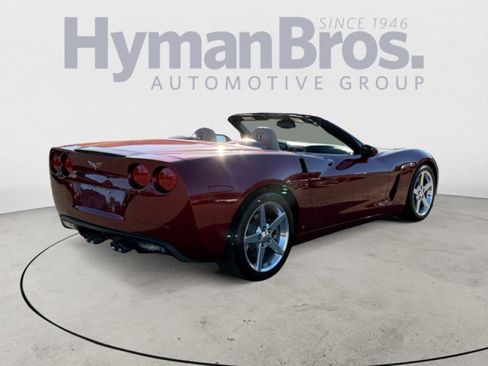 Used 2006 Chevrolet Corvette Convertible w/ Preferred Equipment Group RWD image 3